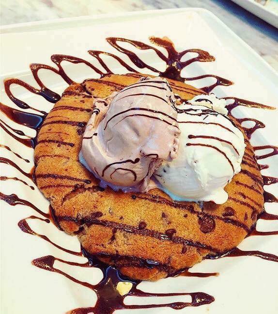 GNCSeaham's tweet photo. ‼️🍪 LIMITED TIME OFFER 🍪‼️

Buy one cooking dough get one.. FREE! 😍

Both served with 2 scoops of handmade gelato of your choice for eat in or takeaway.

Head over to our FACEBOOK page

Chance to win 2 cookie doughs on us! 😆
 
CHILLED OUT GELATO #Cookiedough #buyonegetonefree https://t.co/abW93GGEUT