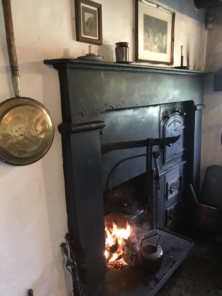 No54Helmsley's tweet photo. Here I am @RyedaleFolk attempting a @AlfredEnderbyGY smoked haddock soufflΓ© on a peat fired Victorian range! If you had smellivision youβd be enjoying as much as we are! #theperfectrise https://t.co/e8QG3uhcsR