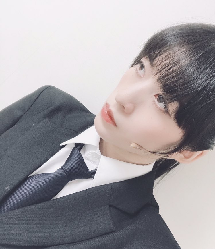 舞台版「PSYCHO-PASS」
本日もありがとうございました。
連日たくさんのお客様がお越しくださり本当に嬉しいです。

六合塚前髪が伸びてきました。
#舞台版サイコパス