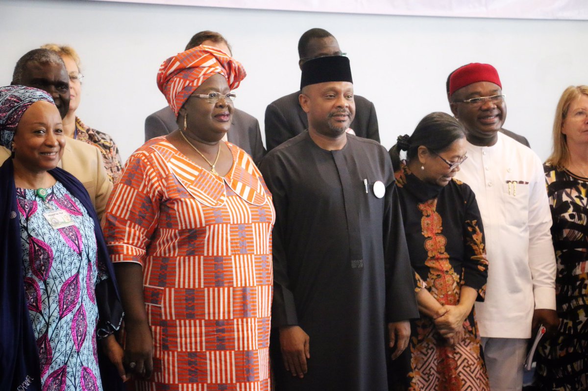 SenBasheerlado_'s tweet photo. @NCFRMI @PSIimpact @Sadiya_farouq @unhcrnigeria @_AfricanUnion @FMHDSD @OCHANigeria @cejjimenez @IOM_Nigeria We are also host to #ViolentConflicts caused by possible ethnic religious undertones. We have received reports of challenges with Farmers/Herders and armed groups terrorizing impoverished communities around the 36 States with no justifications for why this violence is occurring. https://t.co/Tnc0PvH45L