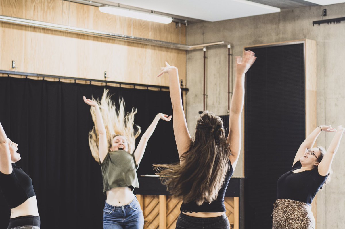 CBollix's tweet photo. Welcome to the emotional roller coaster that is #DefinitelyMaybeActuallyNevermind 🎢
Tickets are selling fast so prebook to avoid disappointment 💕
Link in Bio
📸 by @LexiClarePhotos
@MaidenSpeech https://t.co/xLw3vNkDWu