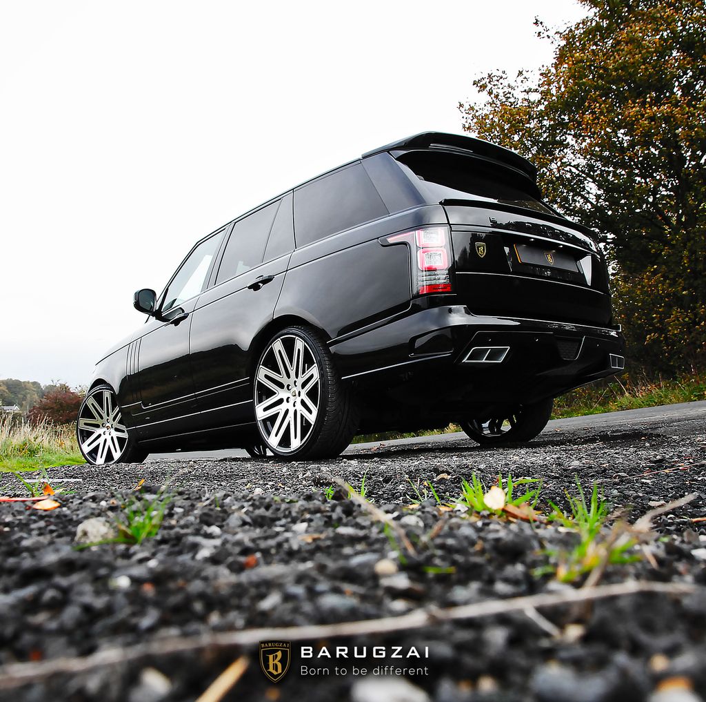 Barugzai's tweet photo. A journey that you wouldn't ever want to end, what do you think?
.
Our client's Stealth Black Range Rover Vogue, fitted with the Barugzai Vogue Luxe Styling Pack. Sitting on 24" E X E L wheels finished in Gloss Black + Polished Face
.
#barugzai #borntobedifferent #rangeover https://t.co/nhzLgAqZCv