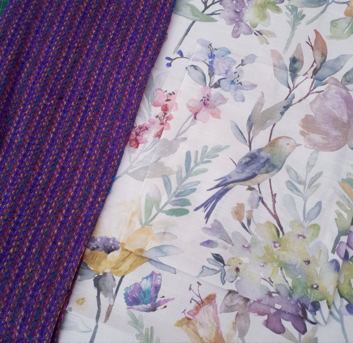 ButtonburyCraft's tweet photo. To celebrate 5 years in business #Buttonbury new #Harristweed shoulder and cross-over bags being launched on 5th November at the Shopping Extravaganza. @FjFjjewellery @shropshiretoy @lajina @BuddingDelights 
@NicLaurens @shrewsmorris @MargLloyd @snoopysue71 @WaggieWalks https://t.co/a4o8Qu5Oq8