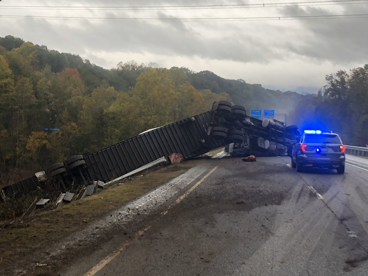 BMCPhotog's tweet photo. Crash 24 EB in Dade Co. Truck driver out walking around with a little road rash. Pics from a Peep. https://t.co/5d1ogAFimQ