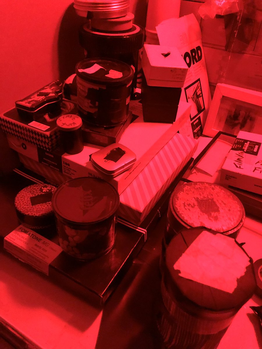 f164KyLewis's tweet photo. This Saturday late morning it’s #pinhole time in #coventgarden @VANS_Europe in assoc. with @KesselsKramerUK #vanscoventgarden let’s fill #nealstreet with #pinolers in a #popupdarkroom https://t.co/TQYvD805lY