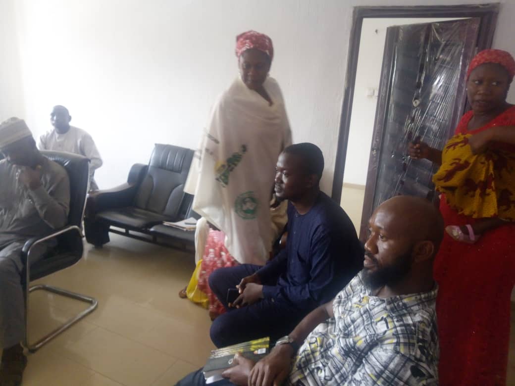 calped4devt's tweet photo. Today: @calped4devt is part of the civil society team that paid a visit to the Chairman of Kaduna South LGA @HonJarimi &amp; his council to discuss strategies on increasing citizen's engagement using the @ogpkaduna, #CommunityDevelopmentChartee and #LFTAS.

#KDCitizensEngageBudget https://t.co/wSezzu8m53