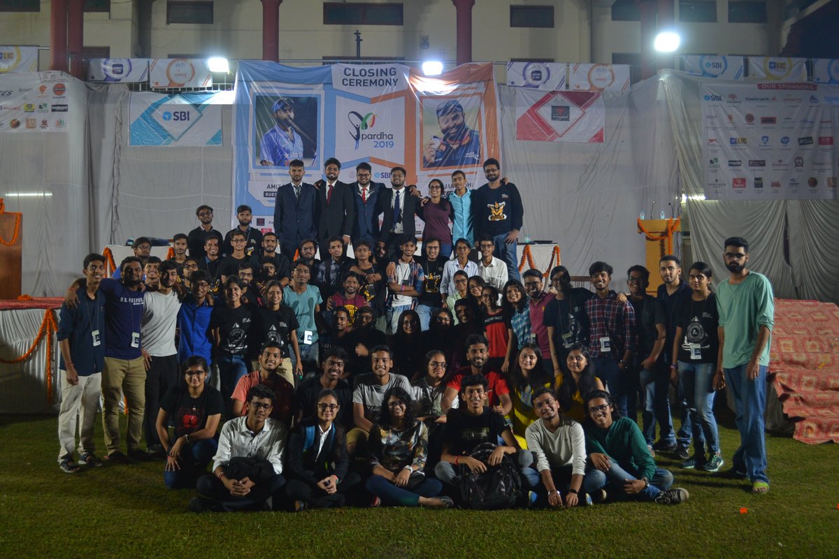 SportobyMacho's tweet photo. It was great partnering with Indian Institute of Technology (BHU) for their college fest - SPARDHA 2019!
Thanks to everyone for showing up and making the event a grand success.
Here's a glimpse of the happenings at the event. π
#SportoRed #SPARDHA2019 #BHU #sports #fitness https://t.co/qsvetUfoHQ