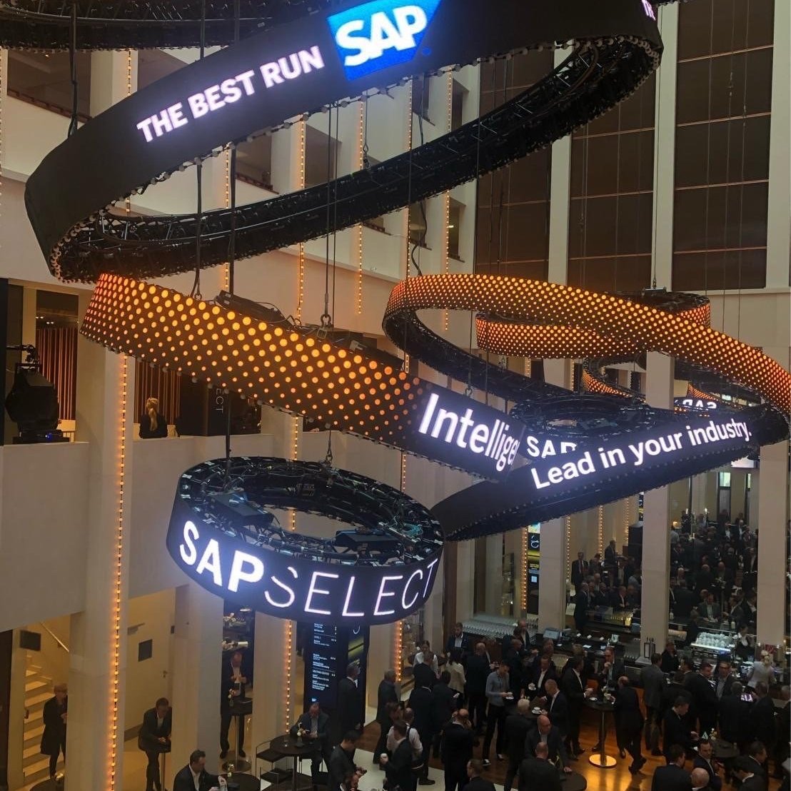 LoriMitchellKel's tweet photo. Thank you to all the customers who joined us at #SAPSelect Berlin this week. I enjoyed discussing #customerexperience, how to innovate with #purpose and the journey to the #intelligententerprise with many of you! Looking forward to our next interaction. @SAPIndustries https://t.co/ZC7yJrZkNO