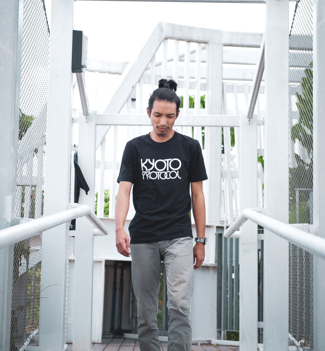 stickyboxco's tweet photo. They’ve been here and there, and now getting close to their 10th year anniversary. Who’s a fan of @kyotoband here? 🙋🏻♂️🙋🏻♀️
Get this awesome basic tee by Kyoto Protocol exclusive at https://t.co/cF4QmRiOr7 today.
#kyotoband #stickybox https://t.co/iDVJLkQHhx