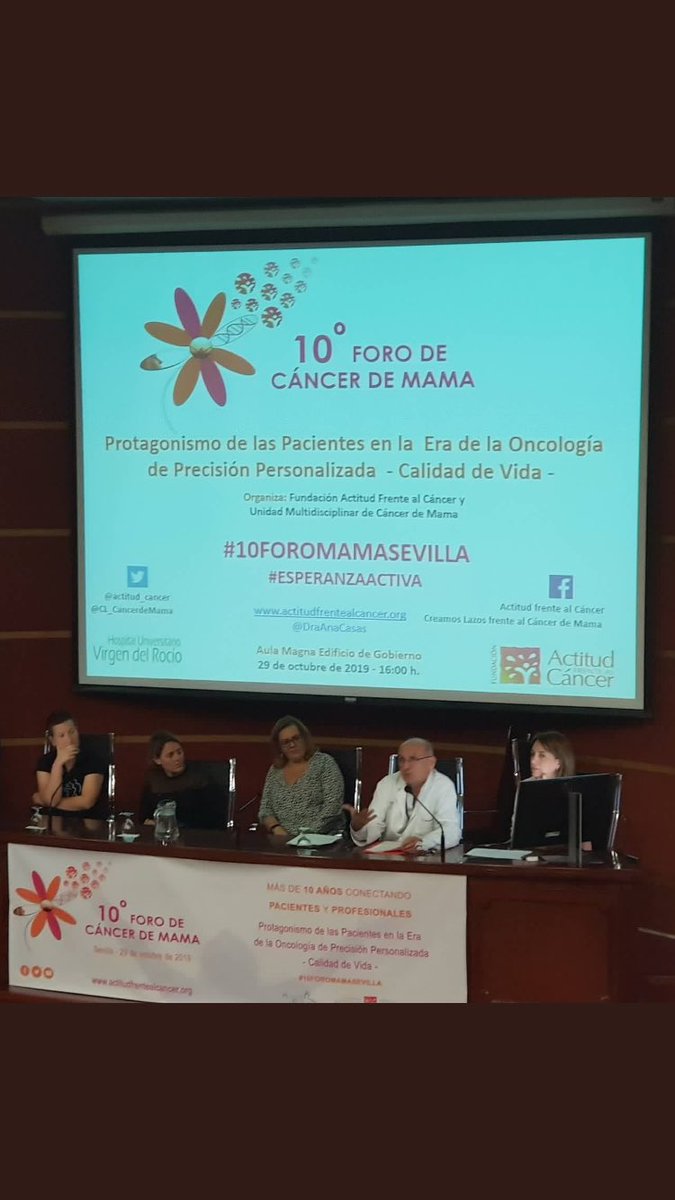 Enhorabuena a <a href="/mabelmata1/">mabel mata</a> de <a href="/canalsur/">CanalSur</a> por su colaboración como moderadora de las Mesas en #10FOROMAMASEVILLA19: “Quiero APRENDER de vosotras, las pacientes de #cáncerdemama, para desde mi profesión como periodista seros ÚTILES y transmitir Información útil y honesta” @RevistaLVR