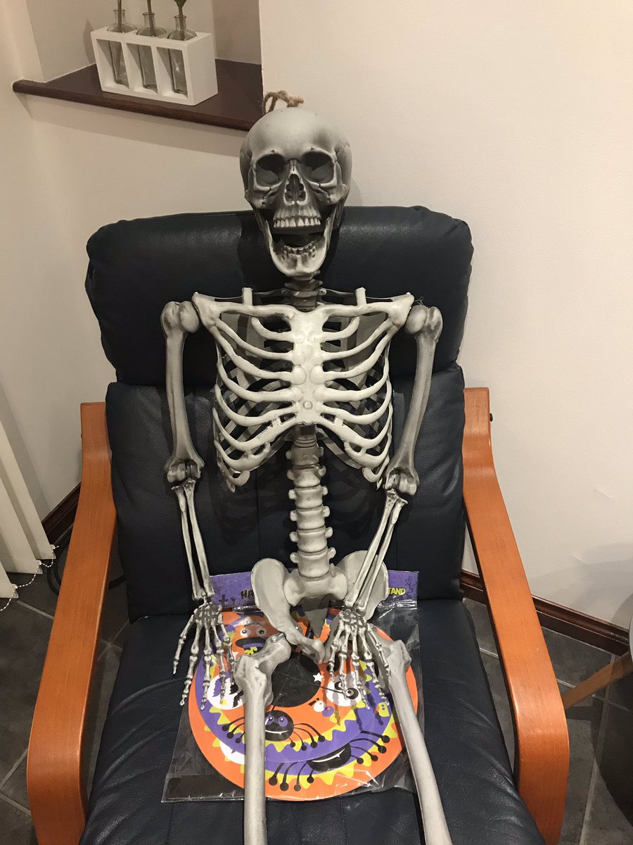 MandrakeMoon's tweet photo. Sitting waiting for #indyref2 like https://t.co/YKQ92YTy6g
