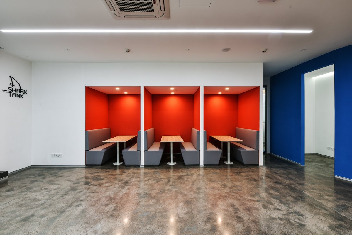 ncubeplanning's tweet photo. Concentration spaces with a pop of orange to shoo away the mid-week blues.
Project: #ISDI Ace, Mumbai
Check https://t.co/YHV7LmanQ0 for more!
.
#NCUBEDesign #workplaceinteriors #concentrationspaces #corporateinteriors #officeinteriors #desgininspo #indianinteriorsdesigners https://t.co/Q2DnxQWmNk