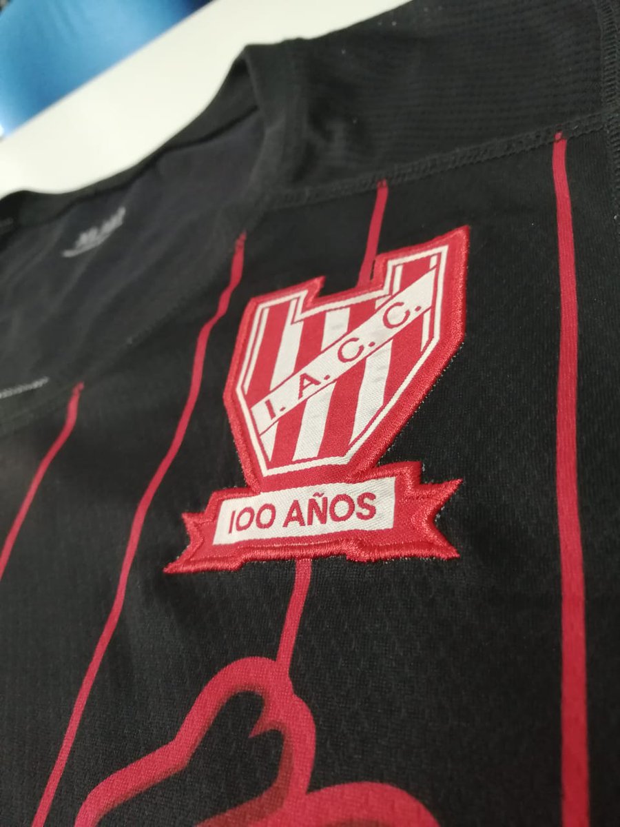 ucubasquet's tweet photo. 🎁¿Quiénes van a ser los clasificados al Final 4 del #Super20BancoComafi? Respondé la consigna con el hashtag #UcUTV y participás por la camiseta de @InstitutoACC.

1⃣Seguí a @3x3ucu y @ucuweb 
2⃣ Dale RT a esta publicación

🗓️Hay tiempo hasta el MIERCOLES 6/11 https://t.co/GFjkgvXVn0