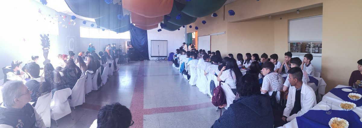 InstitutoCorint's tweet photo. Felicidades por este logro, los vamos a extrañar. Siempre serán nuestros alumnos https://t.co/h1vR3askpo