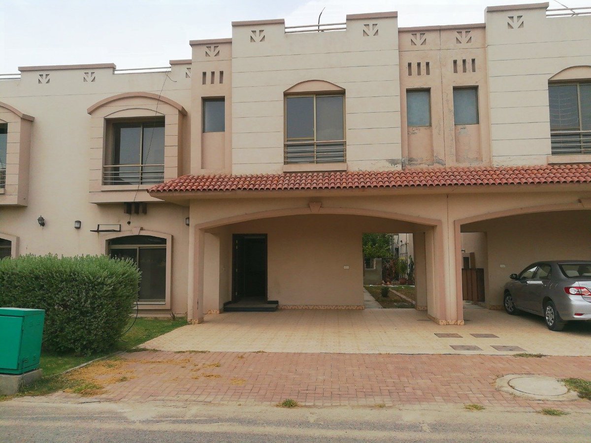PropertyGuideR1's tweet photo. Defence Raya | DHA Lahore Phase 6 - 10 Marla House For Sale ...
For More Details Constant Us , Mr Abrar Hussain 03218841221
#DHALahore #DHAPhase6 #DHALahorePhase6 #Phase6 #DefenceRaya #House #ForSale #property #Buying #Selling #Lahore_Pakistan #Pakistan #PakistanZindabad https://t.co/ZIzXa35GBR
