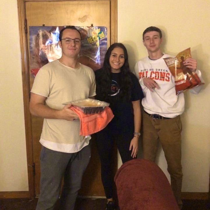 FIJI_BGSU's tweet photo. Thanks for the buffalo chicken dip! @payton_carr https://t.co/f23zQNr8tL