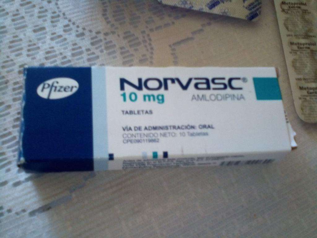 lasuperstarmari's tweet photo. Cambio o vendo  acido valproico 250mg dos tableta por tripletal 300 mg o 600mg y vendo amlodipina infor:04124316906 @Donatumed  @AccionSocialVzl @fundatiacruz  @BuscandoMedicin https://t.co/oSMrPaSQSx