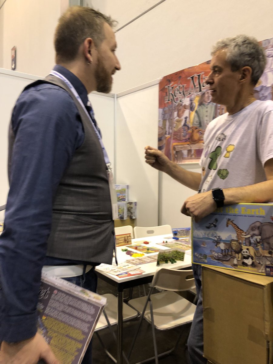 HeavyCardboard's tweet photo. Day 3 at #Spiel19:

Met #Boardgame Podcasters from Spain who were wonderful to chat with

Saw some prototypes for upcoming games???

Finally picked up #KeyMarket by R&amp;D Games &amp; caught up with Richard Breese

Listen for more details: https://t.co/tDgQMysitl https://t.co/n0uoThD4YK