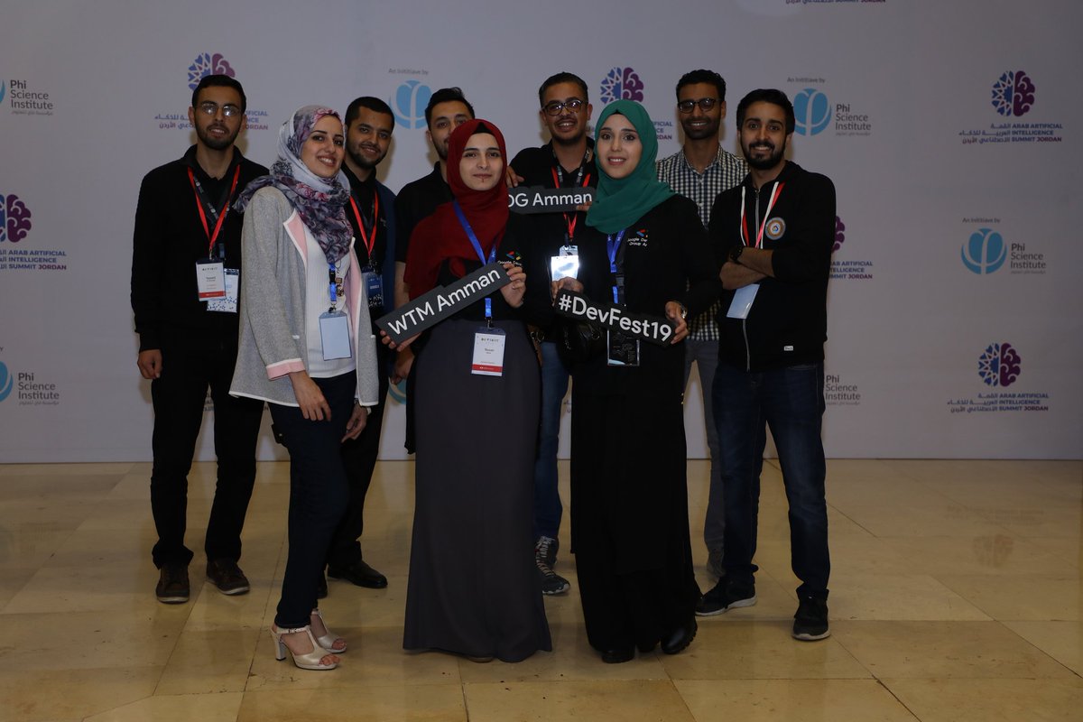 GDG_Amman's tweet photo. Life is made by some beautiful little moments like this 😍🥳
#DevFest19 #DevFestAmman #TheFutureIsNow #AAIS #AAIS19 #GDG #GDGMENA #WTM #WTMMENA https://t.co/co3GRUyW8S