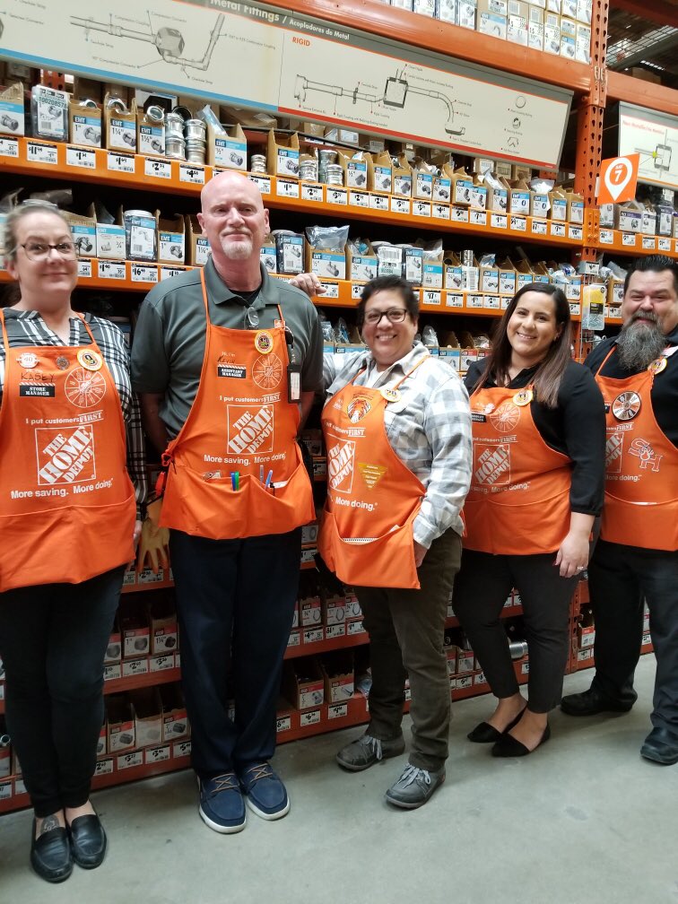 TOM Training for D220! OOS IMPACT ACTIVITY. #Q4shelfie <a href="/jreed4401/">Jennifer Reed</a> <a href="/LMcmilian/">Liam Mcmilian</a> <a href="/miked633227/">miked633227</a>