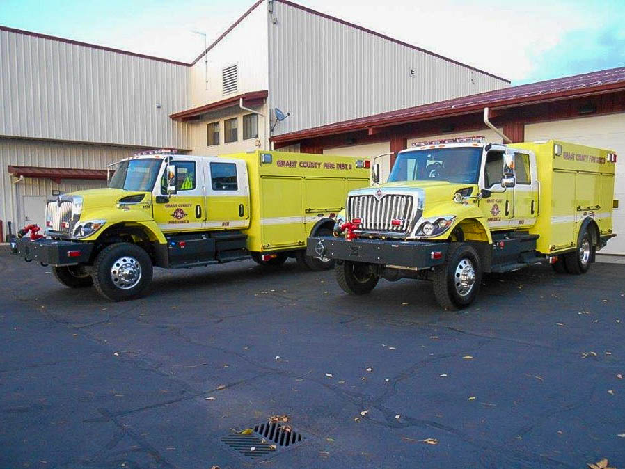 KMEFire's tweet photo. Congratulations to Grant County Fire Department, WA on the delivery of two #KME Commercial #Ridgerunner #Interface #Pumpers. Thank you for choosing #KME and Cascade Fire & Safety. #kmeworks4u.
Learn about KME’s full line of #Wildland apparatus at https://t.co/X29cM4LEe0. https://t.co/Rf6r37CbC7