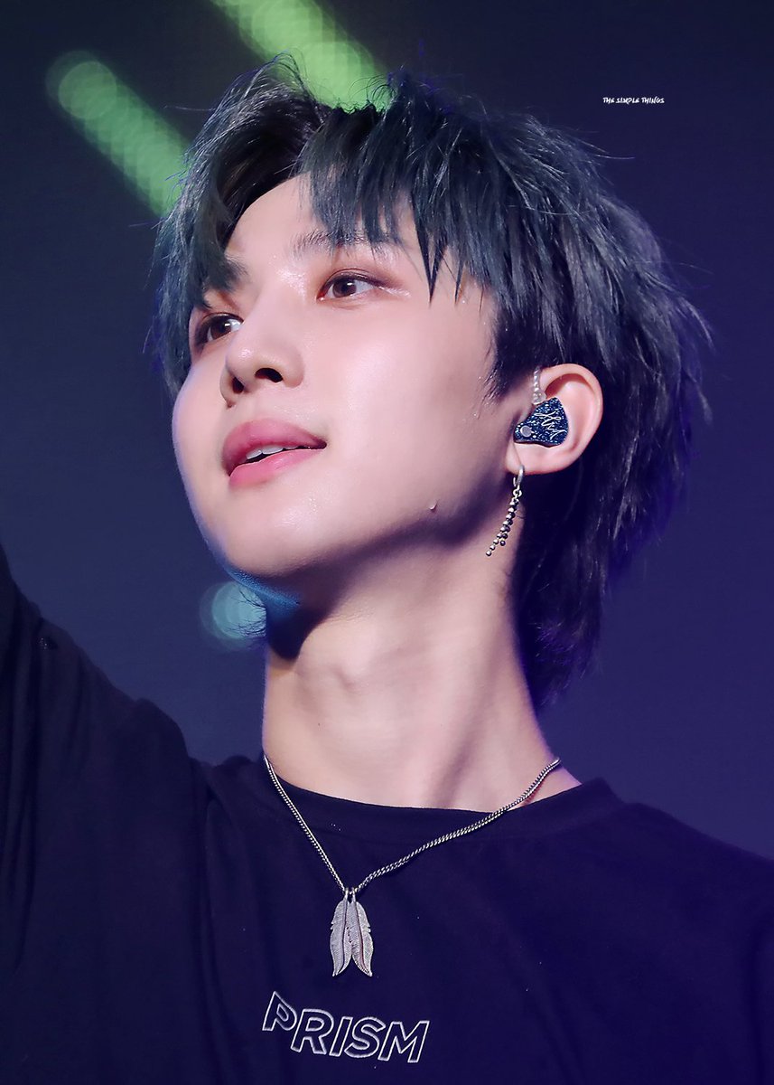 SimpleThingsHUI's tweet photo. ➖
191027
#펜타곤 #PENTAGON #후이 #회택 #HUI #フイ #PrismInmoscow #pentagoninMoscow
@CUBE_PTG https://t.co/y6N8odc4aH