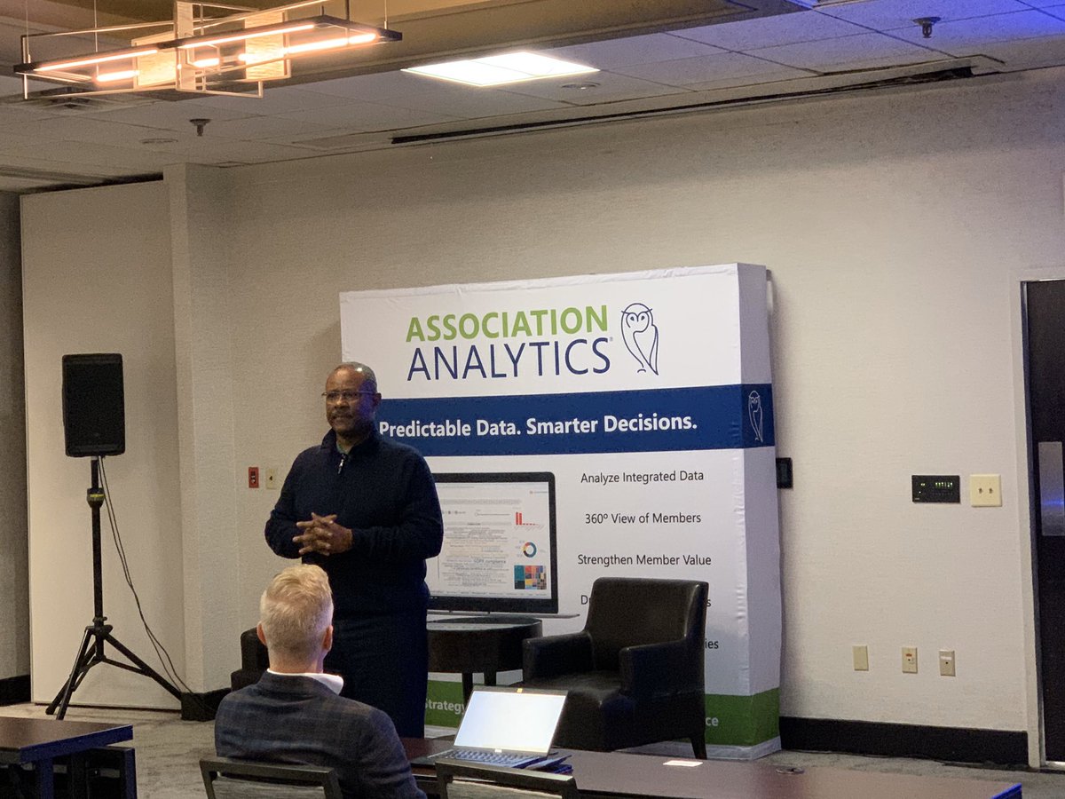 AssocAnalytics's tweet photo. Great keynote session from @ReggieHenry on how ASAE uses dark, unstructured data to listen more to their members and deliver better experiences #PREDICT19 #GetAcumen https://t.co/poC06gWJ6f