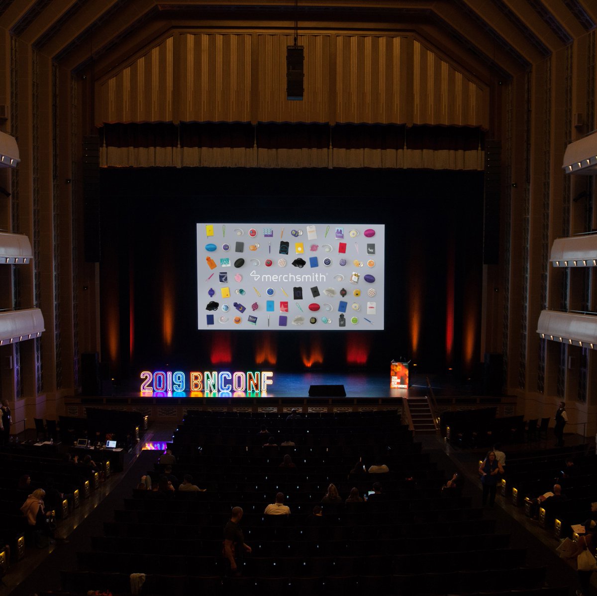 merchsmith's tweet photo. Merchsmith have made it to Vegas! Proud to be part of the Brand New Conference 2019. The Best of the Best taking on Corporate and Brand identity. Stunning architecture too at The Smith Center for the Performing Arts. #BNConf #Merchsmith #Bringingdesigntotheeveryday https://t.co/q3EJHsXoyy