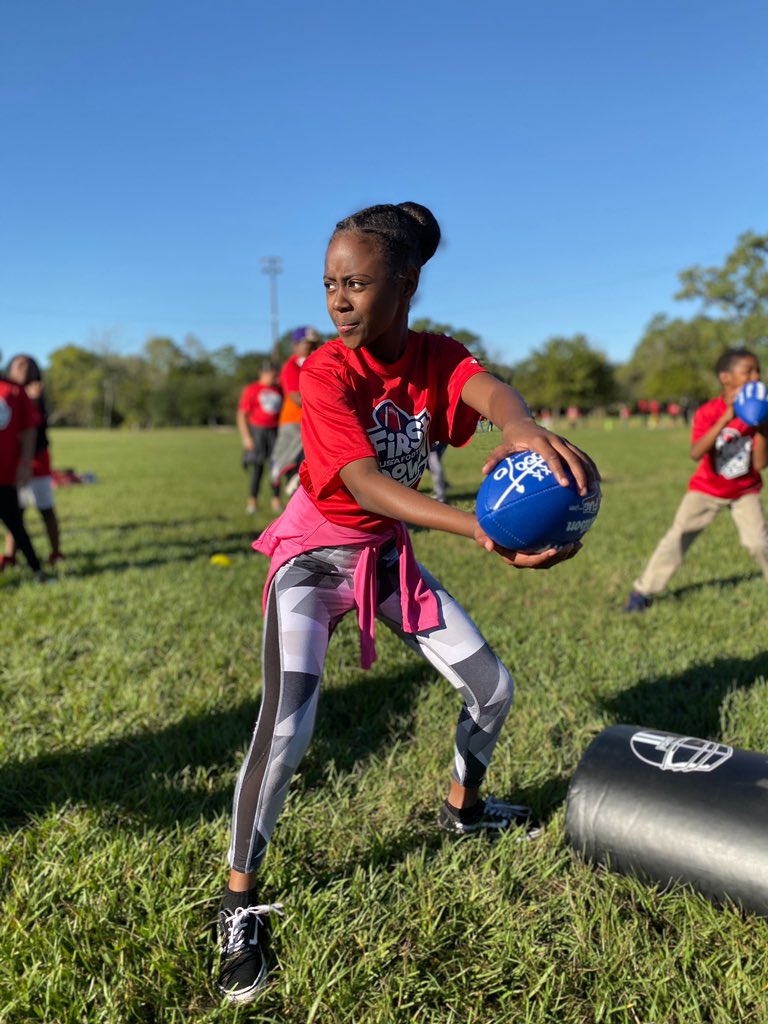 samrap10's tweet photo. Football is for everyone. https://t.co/PpgMaW1mZK
