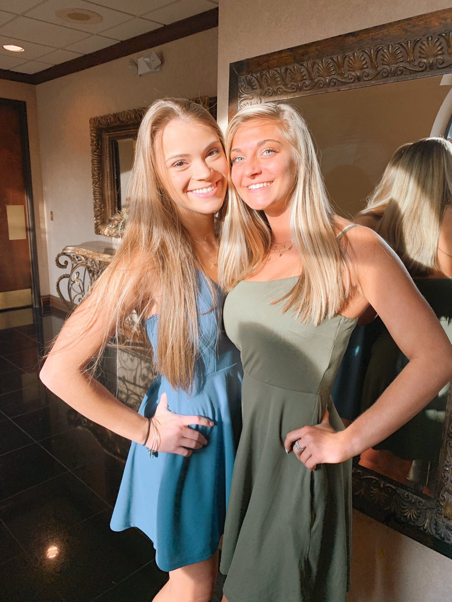 aniessaconway's tweet photo. happpyybirthdayy👀🍻 hope 17 is as wild as you!!!! love you always💋🤠 @nirvine02 https://t.co/KY23dOSyLo