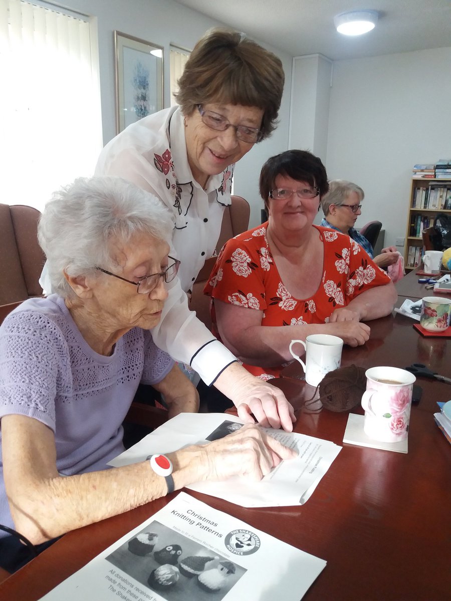 Sew Crafty today with tuition from wonderful volunteer Brenda  crafting to help others including gifts for BRC  christmas day lunch  #powerofkindness   + lots of chat and laughter @MRickwoodBRC <a href="/RosieFewings/">Rosie Fewings</a> <a href="/LesleyjBRC/">Lesley jone</a>