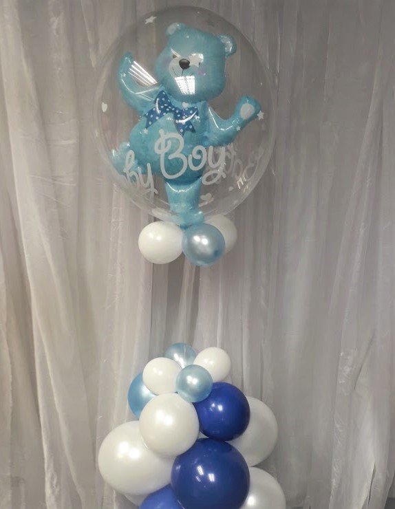 Some beautiful balloons recently made #bespokeballoons #balloonstylist #weddingballoons #balloonsbouquet #partyballoons #chromeballoons #customballoons #foilballoons #balloon #balloonsculpture #balloonsdecoration #loveballoons #personalisedballoons #hemelhempstead #hertfordshire