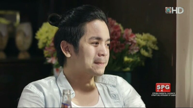 popoy__gonzales's tweet photo. "Alam ko gusto niya rin ako eh, sabi lang naman nya di kami pwede, magkaiba naman yun sa di nya ako gusto." 

- Elias 

back 2 back nights, my heart breaks into pieces coz of these two brillant young actors! Wow! 💔😭

 @iamjoshuagarcia @superjanella 

#TheKillerBrideRushHour https://t.co/CwLFqftxqX