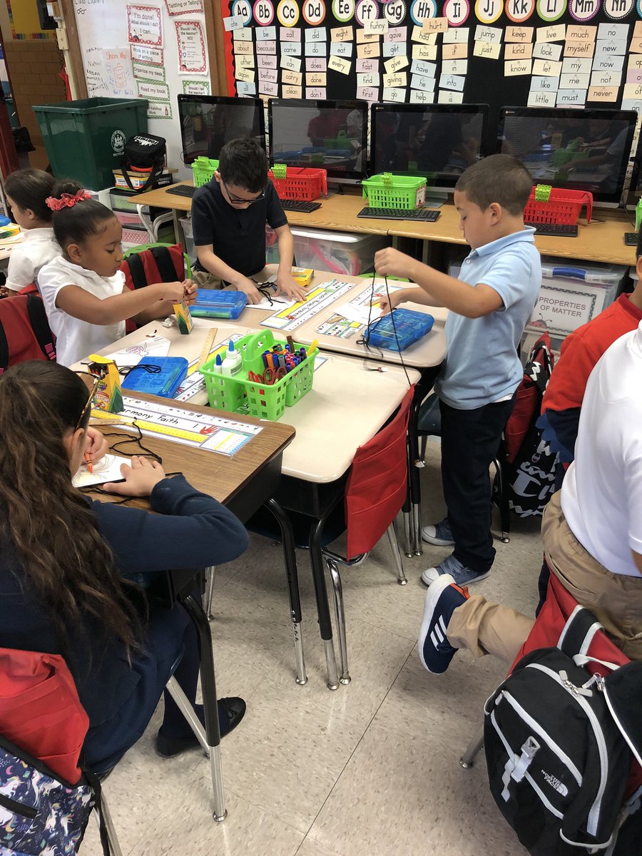 MrPhelpsRSD's tweet photo. Glenside 2nd Grade Knights of Excellence working on their spider catching the fly STEM activity, today! They worked together to create their spiders and took turns making their spiders travel to catch the fly! Great Job, Second Grade! #teamGlenside #rsdproud #RSDNewsCrew https://t.co/vU86Lbh4vP