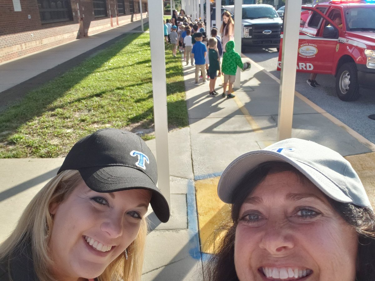 Michelle Miles tweet media