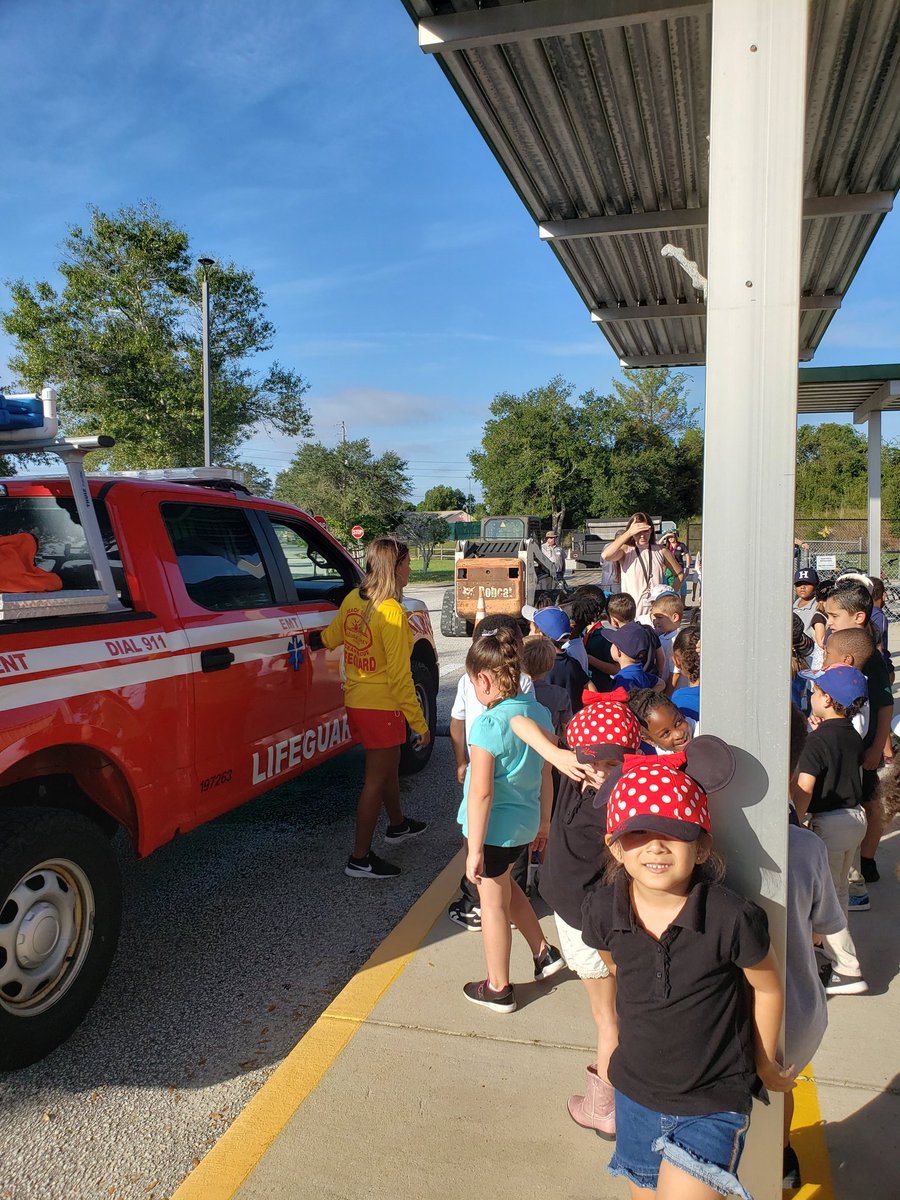 Michelle Miles tweet media