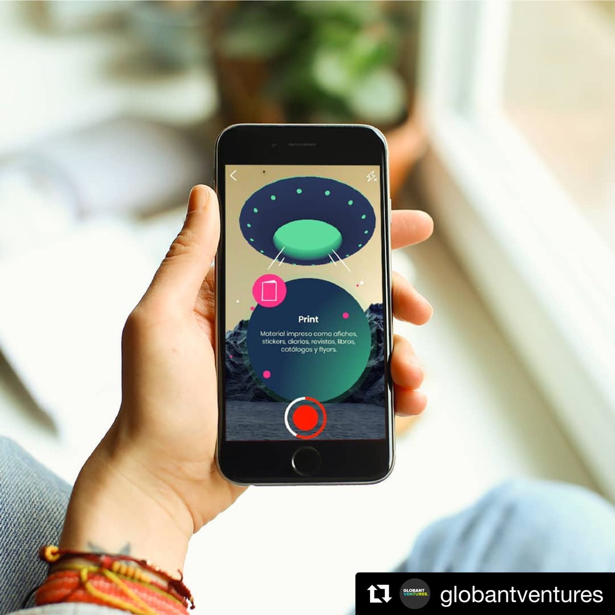 camon_xr's tweet photo. #CamOnApp fue una de las startups aceleradas por @Globant Ventures🚀. Somos una empresa de tecnologías inmersivas que brinda soluciones de #RealidadAumentada y #VR para marcas y productos. https://t.co/15B4Nf5QIg