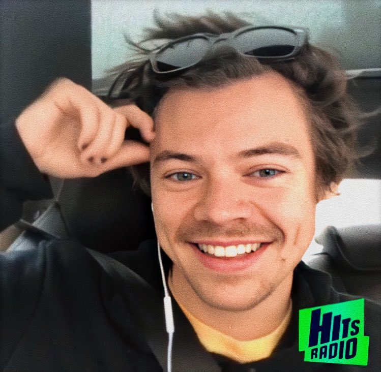 wwyImstyles's tweet photo. my heart went WHOOSH https://t.co/As0CPVZHjH