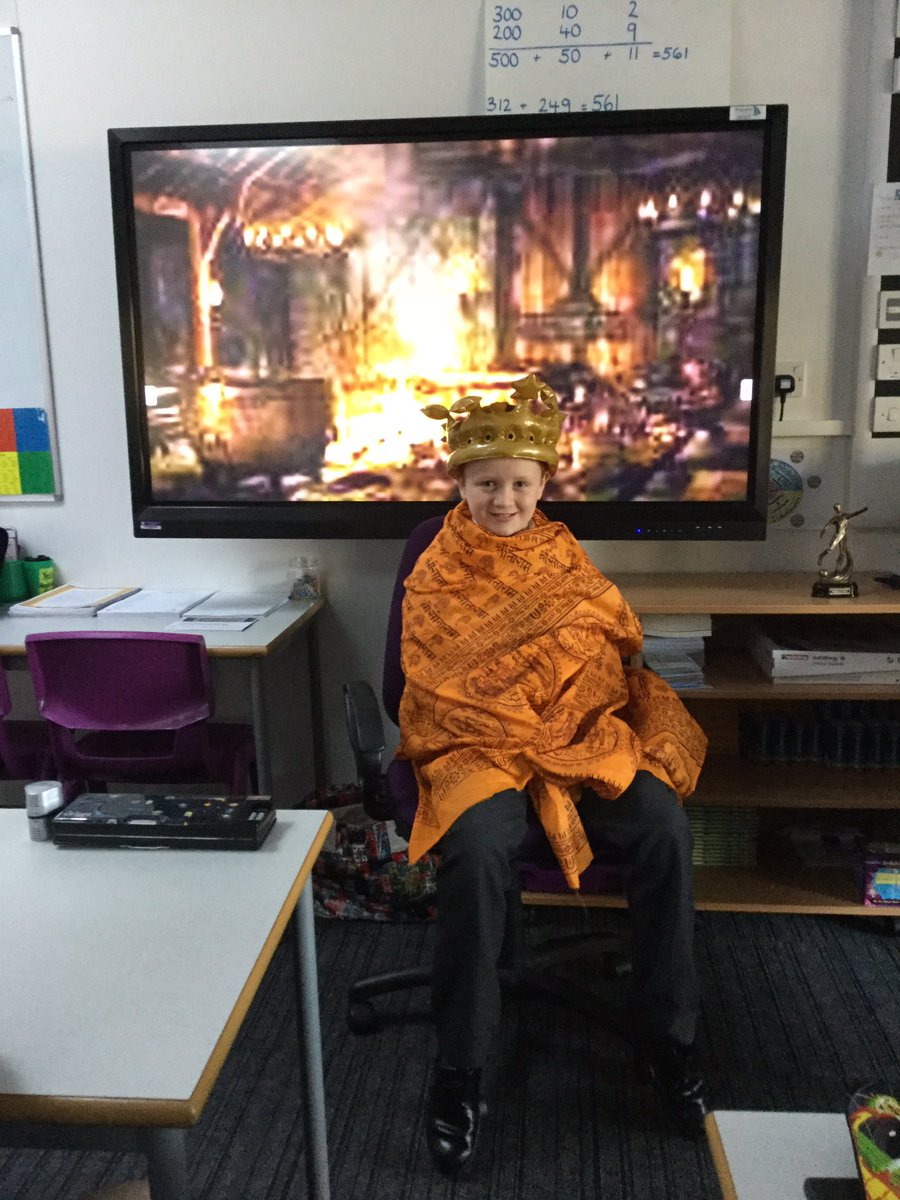 BeaconAcad's tweet photo. Yr5 have been #hotseating as King Hrothgar from our Anglo Saxon text, #beowulf in preparation for writing diary entries later in the week. #leopardclass https://t.co/10u1zsnqD1