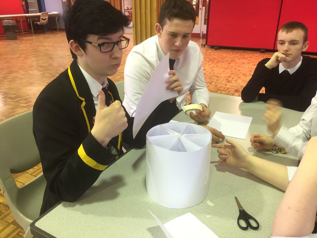 KHSScience's tweet photo. Delighted to welcome back our friends from @fifecollege for our senior “Speedy STEAM” event this afternoon! #legendsofSTEAM #pals https://t.co/hoBhlkmw7g