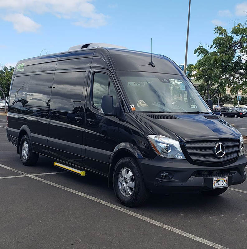 ClikShuttle's tweet photo. If you want your Hawaii trip to be a smooth ride (to and from the airport) you can be certain of it with us.
Easily arrange by reserving in our website or by calling us at (808)-445-4059. https://t.co/JI5dSMt4L5
#clikshuttle #hawaiitransportation #hotelshuttlehawaii https://t.co/yi5cgfZVPK