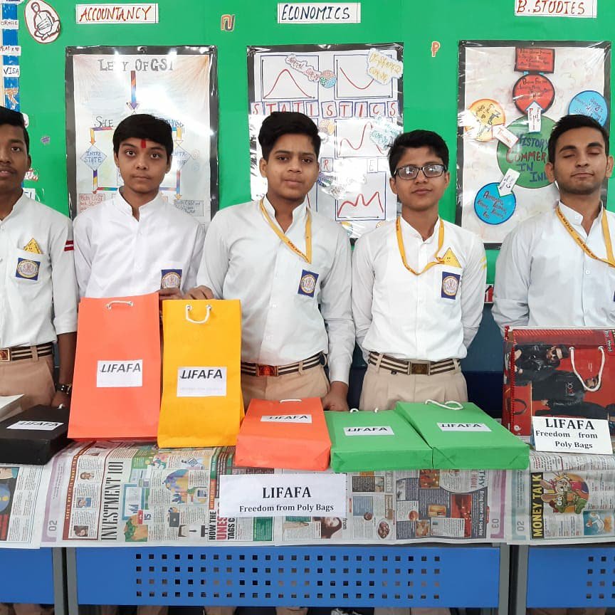 MattasNeetu's tweet image. The project #EntrepreneurshipClass will encourage &amp;amp; ensure students take ownership of their project, collaborate with their peers , make account of expense and income and report any mishaps during the project . 

This is going to be a new kind of exposure for future entrepreneurs