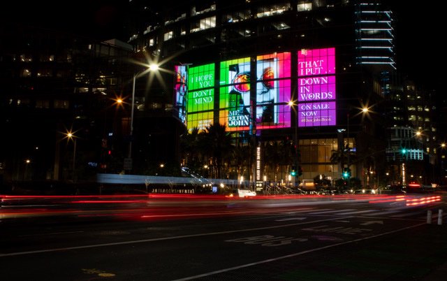 TEAentertain's tweet photo. #EltonJohnBook is EVERYWHERE! Even Times Square😍! We have had a fantastic time working on this campaign with @panmacmillan  Simple and striking creative 🌈 #teaentertain @eltonofficial https://t.co/pA1omgaErS