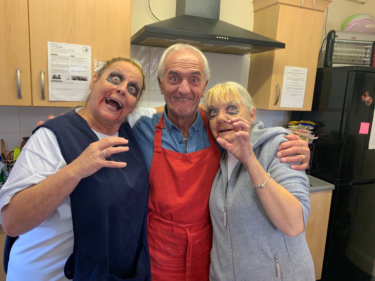 I wonder what scary feast Dave, Mags and Jayne will be serving today at the luncheon club @jodibrad80 @Waterloohousing @PHGCommunities  #CommunitiesWeek #Volunteeringmakesadifference