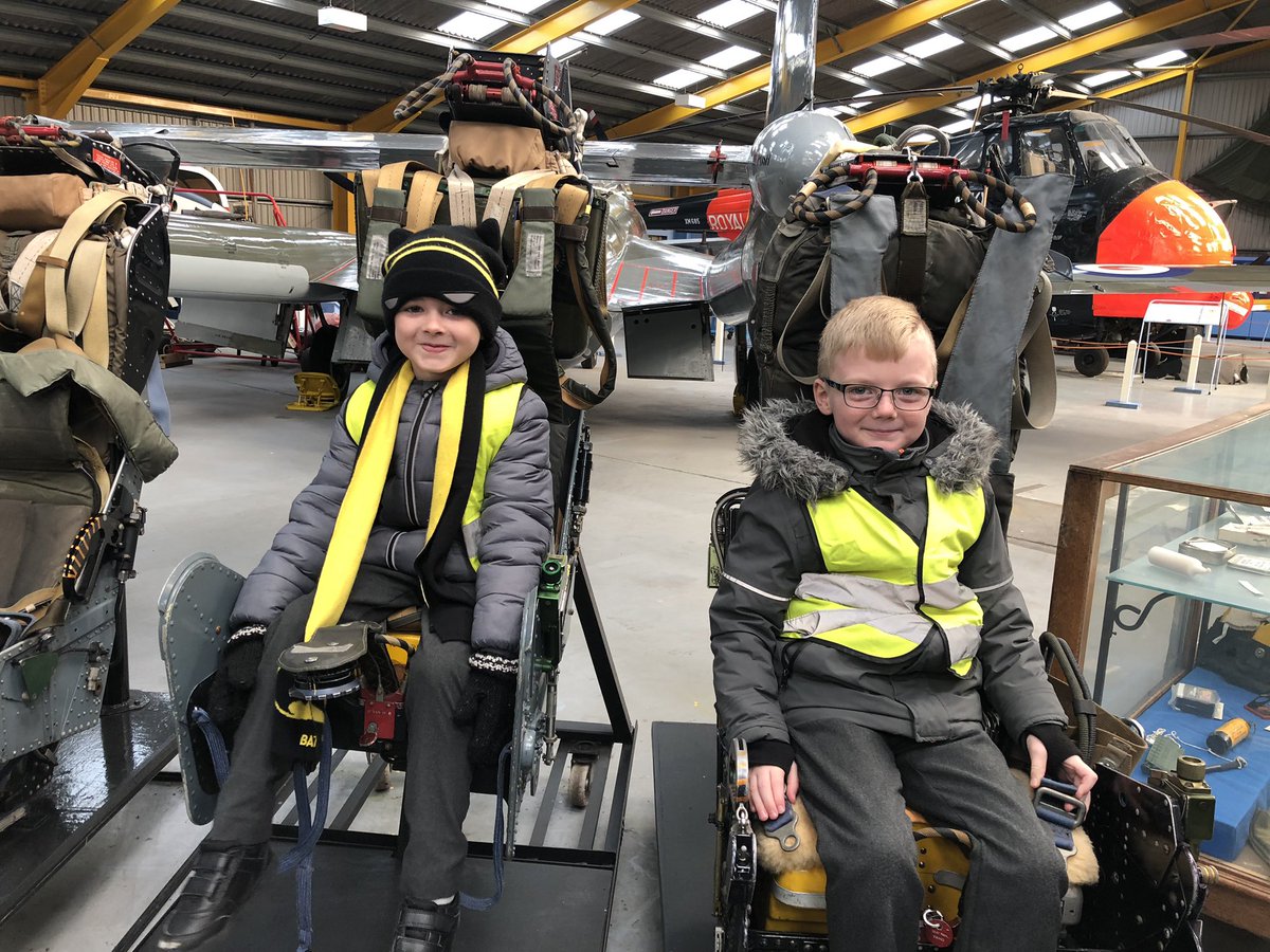 STAClassYear2's tweet image. We’ve had such an amazing day at the Newark Air Museum! #teamstannes