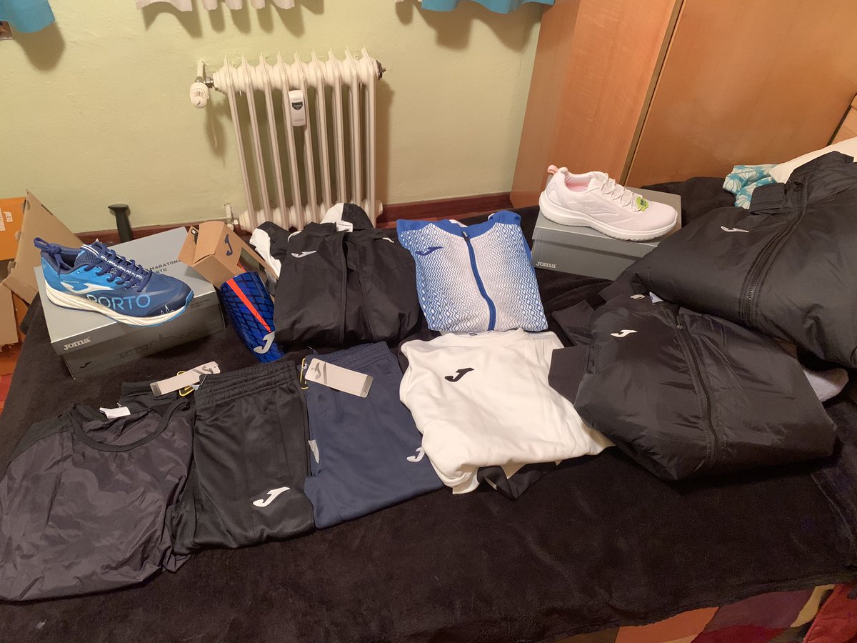 Muchisimas gracias a <a href="/JomaSport/">Joma Sport</a>