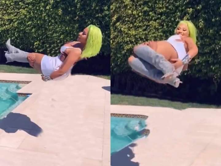 EIIjG1XUUAA9KML?format=jpg&name=900x900