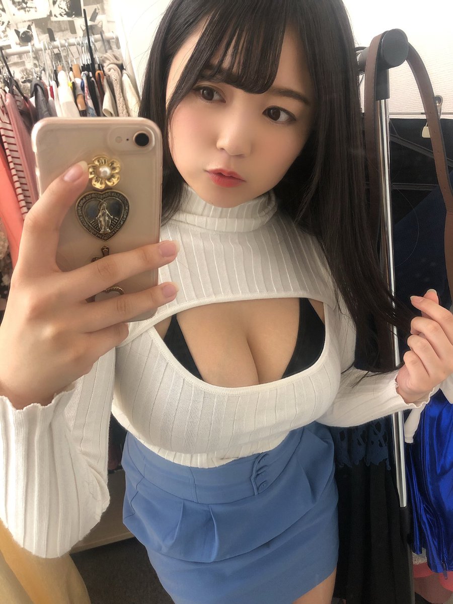 ぷにたん(能美真奈) デカパイ自撮りまとめ!バスト1M爆乳アイドルがエロすぎる - 12ページ目