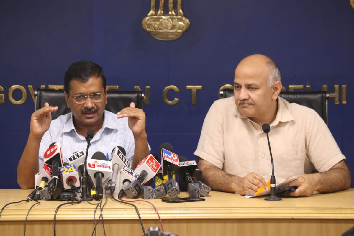 MayankJaniMJ's tweet image. #EntrepreneurshipClass के तहत छात्र अपने प्रोजेक्ट के आय व्यय का ध्यान रखना और किसी भी लाभ और हानि की स्थिति को संभालना सिखाया जाएगा।

भविष्य के उद्यमियों को तैयार करने में #EnterpreneureClass महत्वपूर्ण भूमिका निभाएगा।