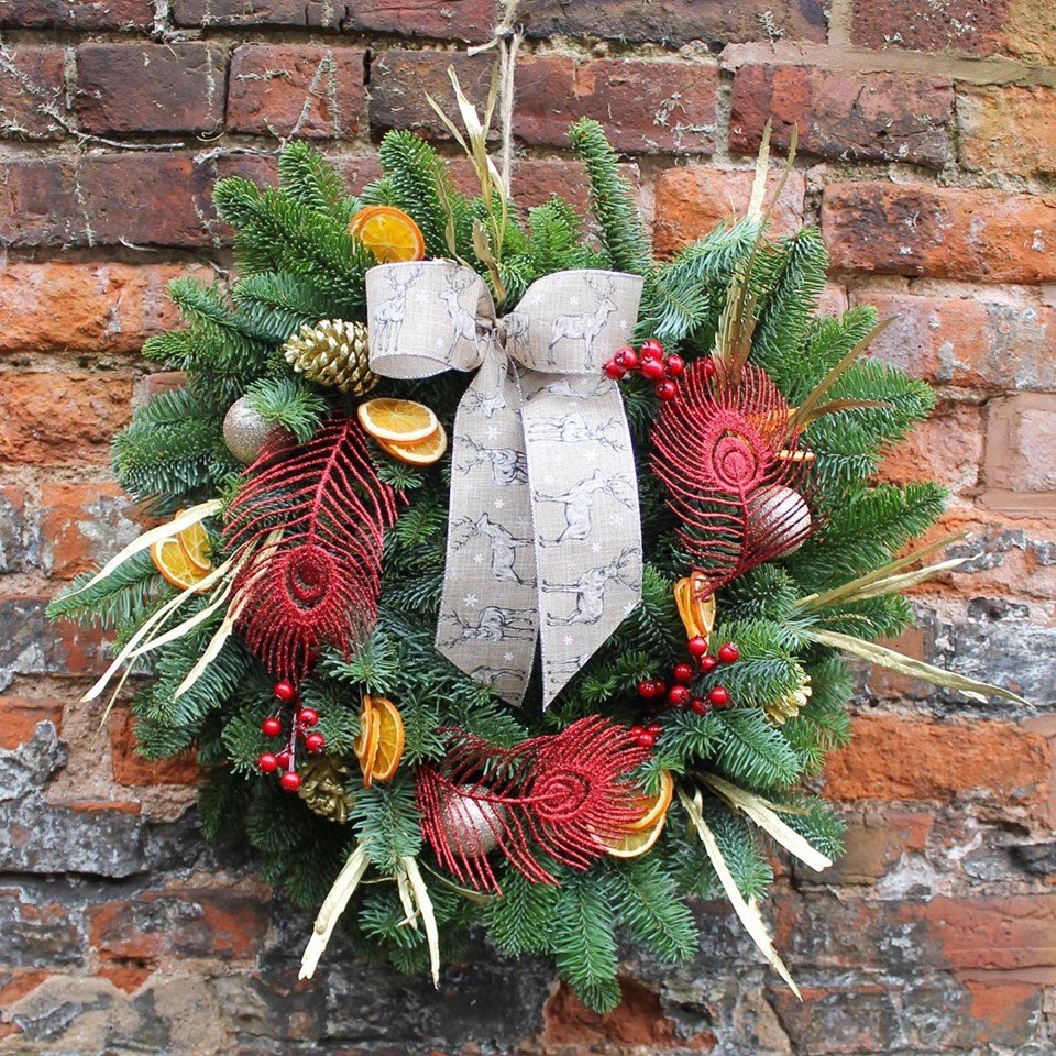 pjfcoleshill's tweet photo. Our ever popular Christmas workshops are back!! 🎄✨

Our Christmas workshops are bursting with activity, demonstrating and guiding you through producing your very own luxurious door wreath. Penny will also be demonstrating how to make festive table displays and fresh garlands! https://t.co/tOR4wkIkR5